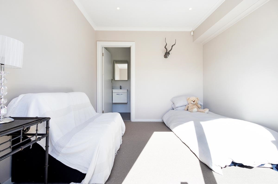 To Let 4 Bedroom Property for Rent in Chapman